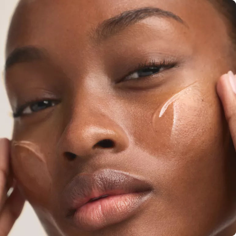ZO Skin Health Peptide Facial Refining Concentrate (30 ml) delivers targeted peptide technology to hydrate, firm, and improve overall skin tone and texture for a youthful-looking glow